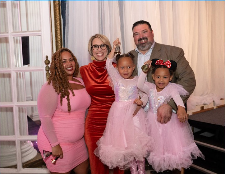 Zoe-and-Family-at-gala